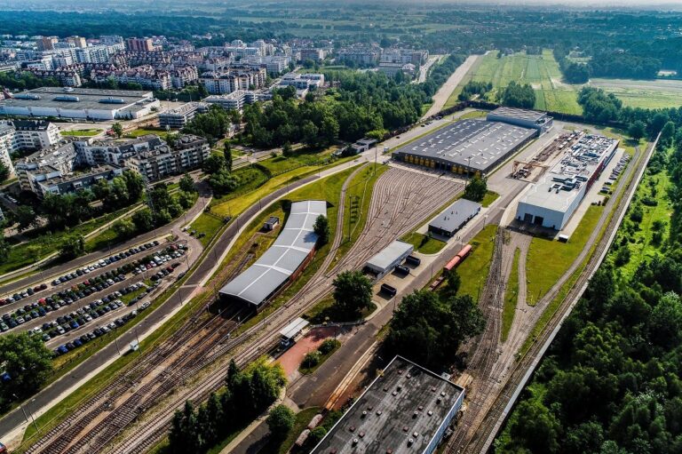 Metro stacja Techniczno-Postojowa Kabaty